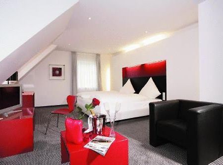 Gasthaus Roessle Kirchheim unter Teck Ngoại thất bức ảnh